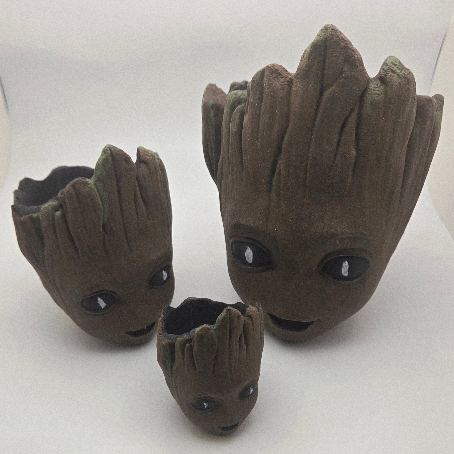 Baby Groot-inspired tree man planter – 3D printed geeky plant pot for succulents