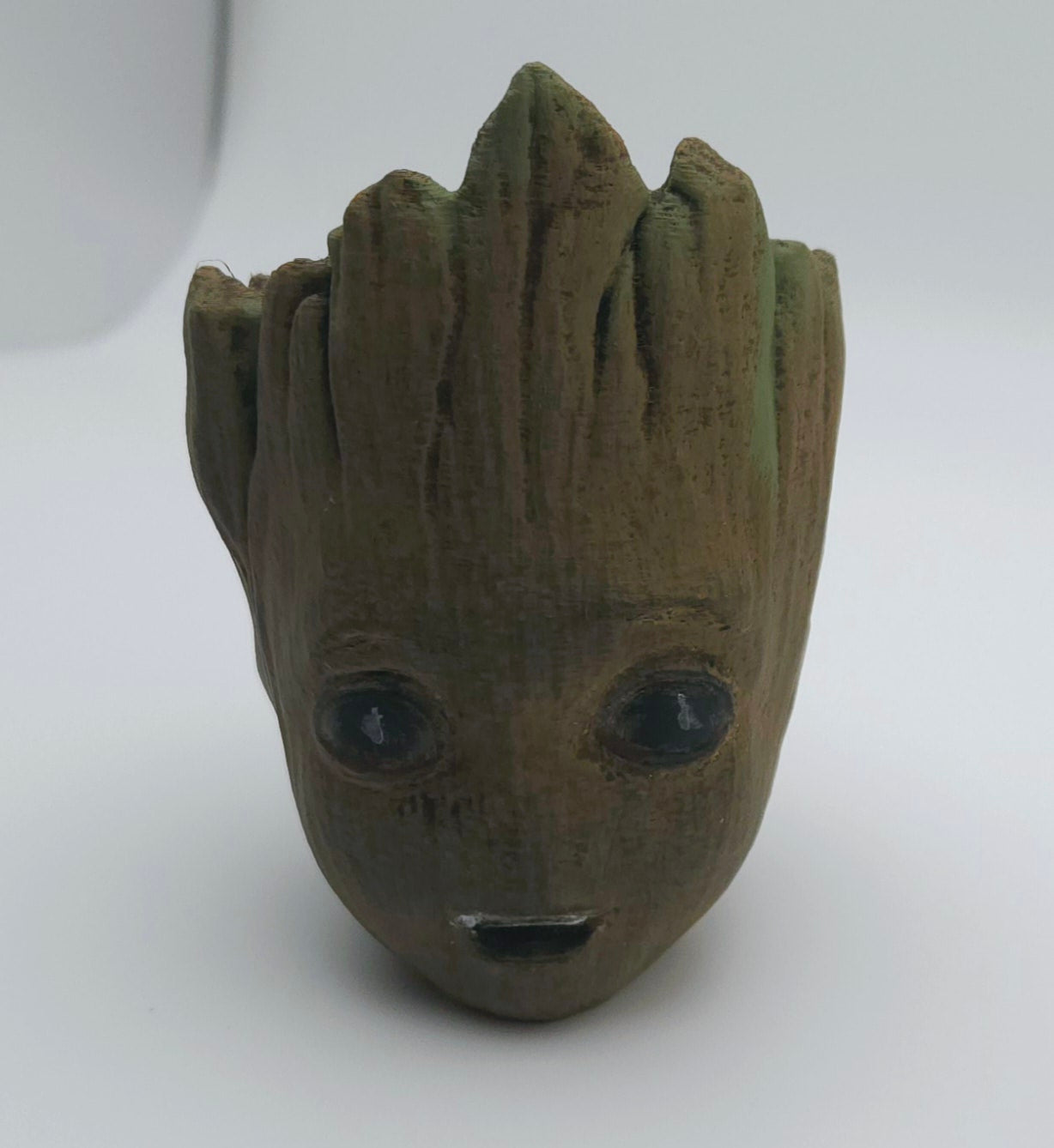Baby Groot-inspired tree man planter – 3D printed geeky plant pot for succulents