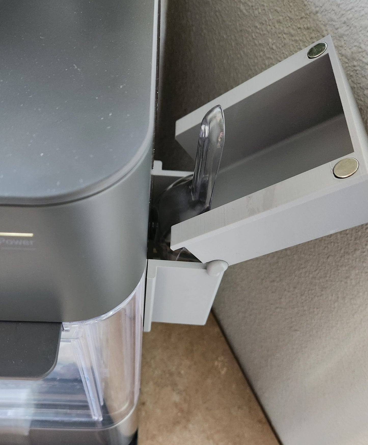 Magnetic ice scoop holder for GE Opal 2 Nugget Ice Maker – 3D printed kitchen organizer