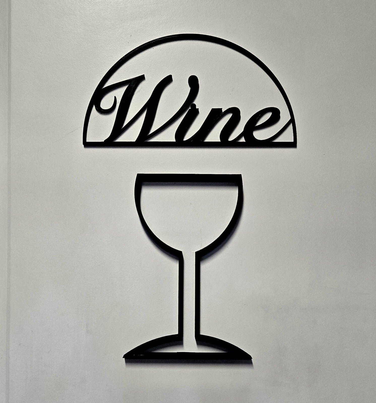 3D printed wine glass wall art – lightweight décor for kitchen, dining room, or bar